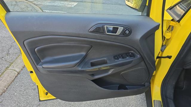 Ford Ecosport image 2