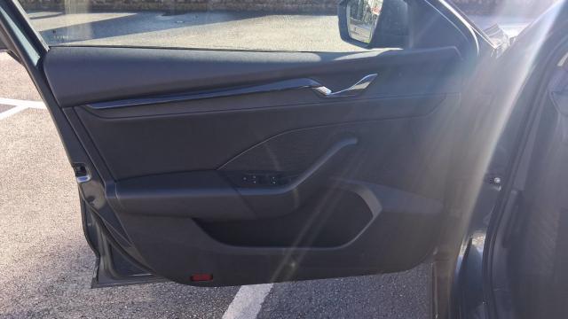 Skoda Octavia image 4