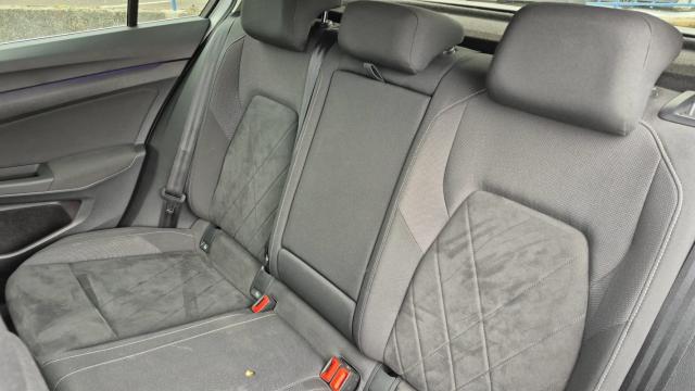 Volkswagen Golf image 5