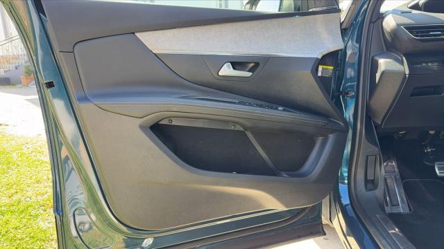 Peugeot 3008 image 6