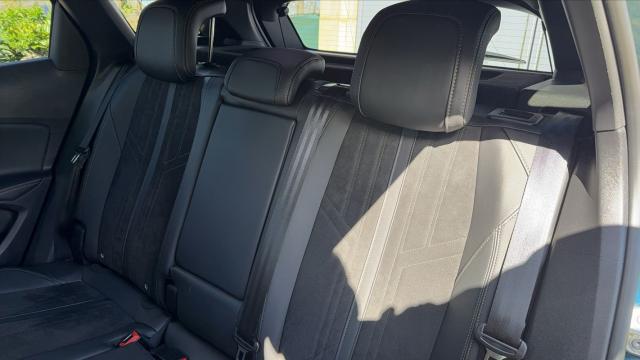 Peugeot 3008 image 3