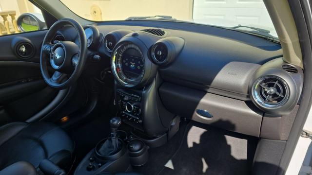 Mini Countryman image 8