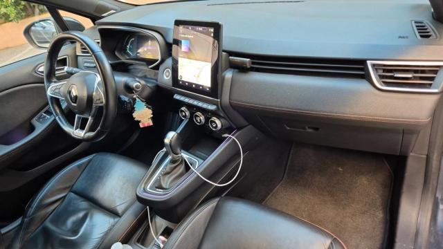 Renault Clio image 6