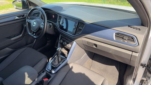 Volkswagen T-Roc image 5