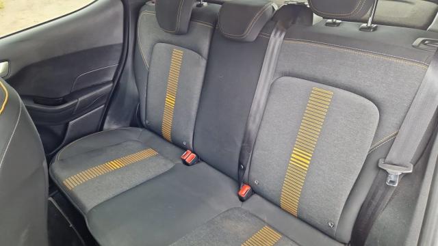 Ford Fiesta image 3