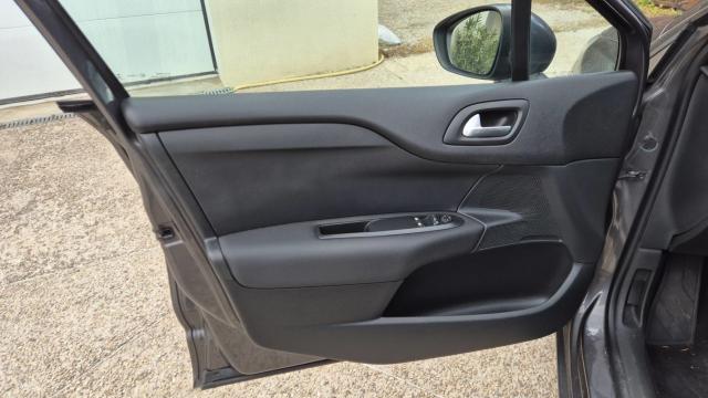 Citroen C4 image 2