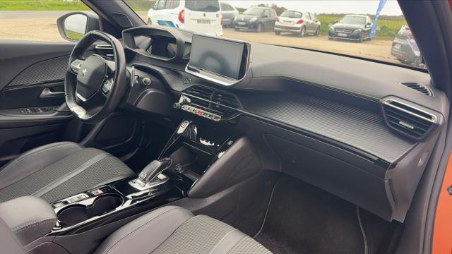 Peugeot 2008 image 7