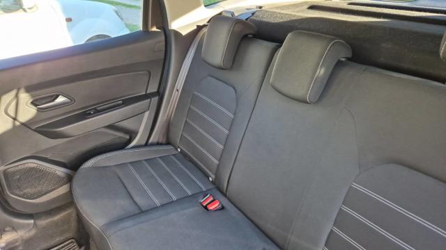 Dacia Duster image 1