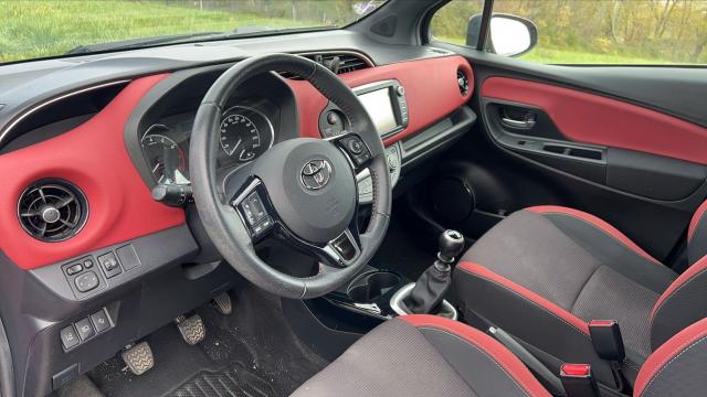 Toyota Yaris image 5