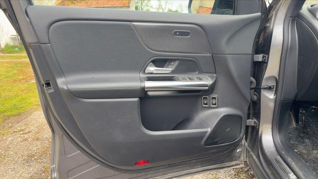 Mercedes Benz Classe Gla image 2