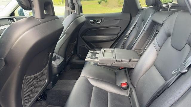 Volvo Xc60 image 4