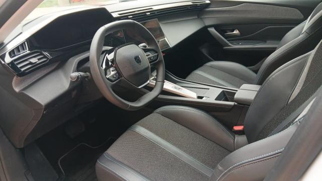 Peugeot 308 image 3