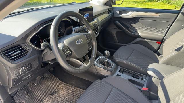 Ford Focus image 6