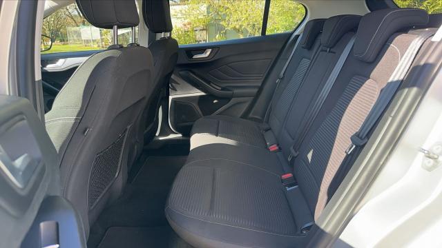 Ford Focus image 5