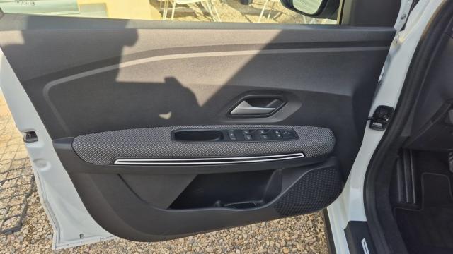 Dacia Jogger image 9