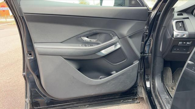 Jaguar E-Pace image 2