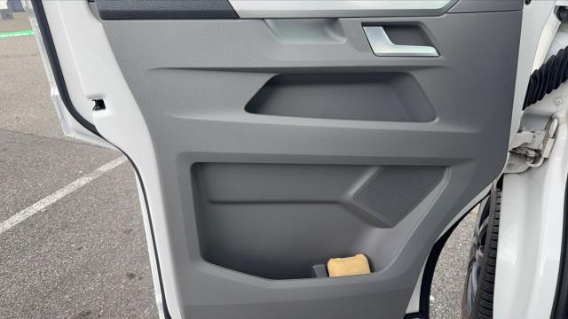 Volkswagen California image 3