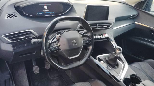 Peugeot 3008 image 9