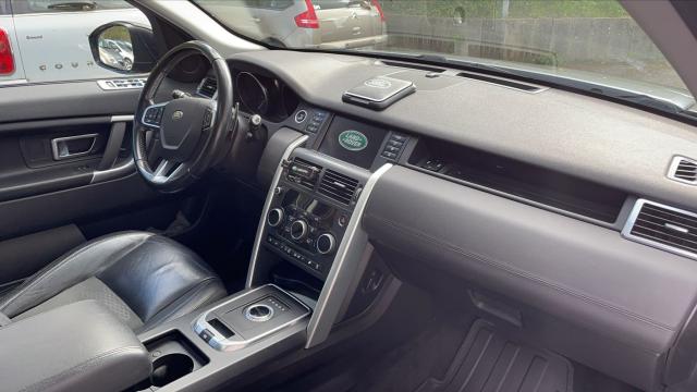 Land Rover Discovery Sport image 5