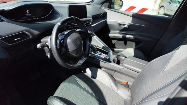 Peugeot 3008 image 3
