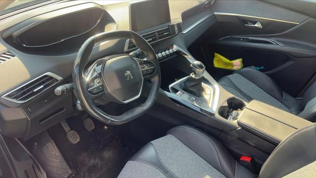Peugeot 3008 image 9