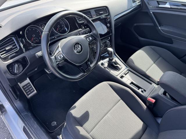Volkswagen Golf image 4