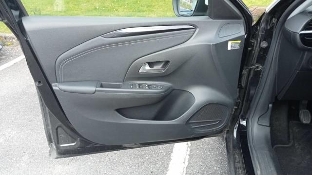 Opel Corsa image 9