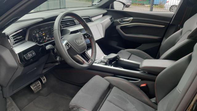 Audi E-Tron image 8