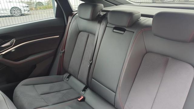 Audi E-Tron image 3
