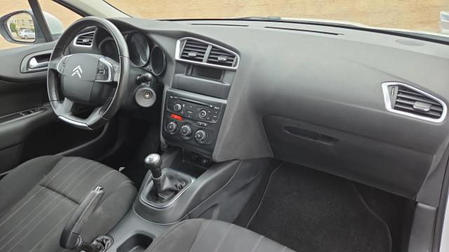 Citroen C4 image 2