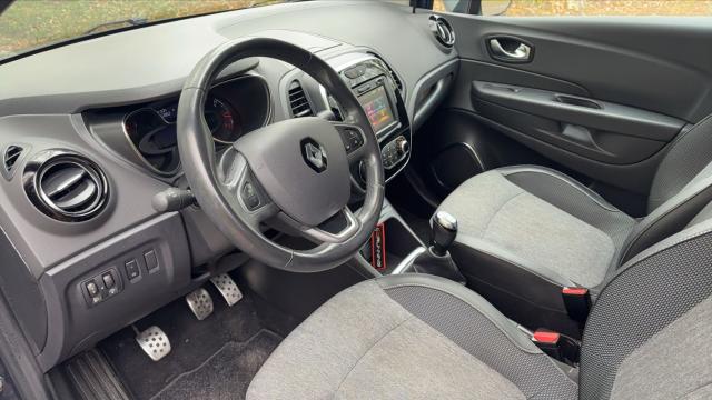 Renault Captur image 1