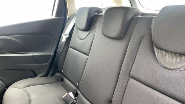 Renault Clio Estate image 3