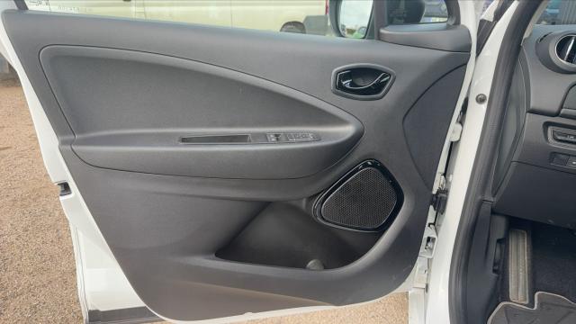 Renault Zoe image 9