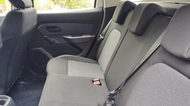 Dacia Duster image 2