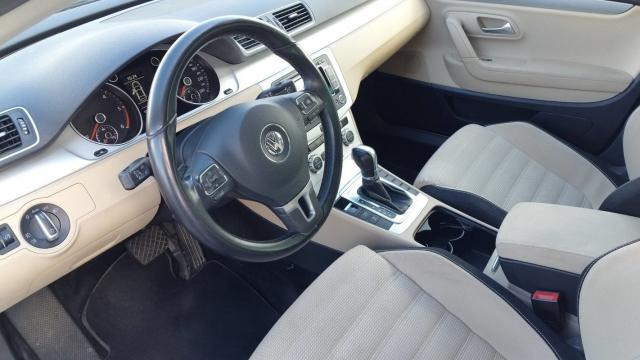 Volkswagen Passat Cc image 6