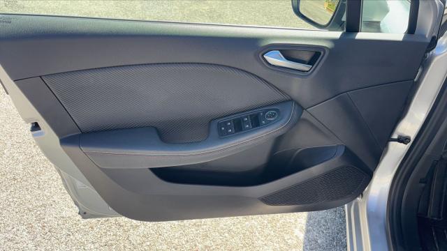 Renault Clio image 5