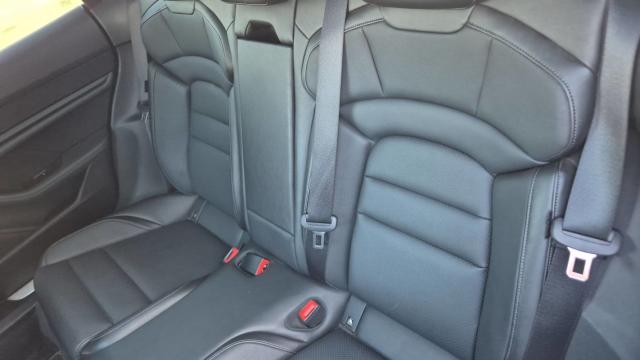 Porsche Taycan image 1