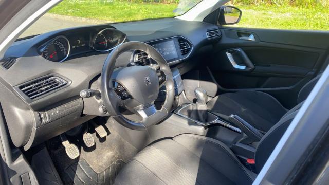 Peugeot 308 image 3