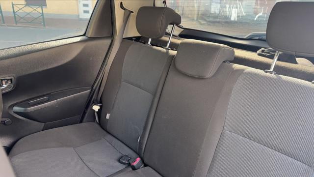 Toyota Yaris image 8