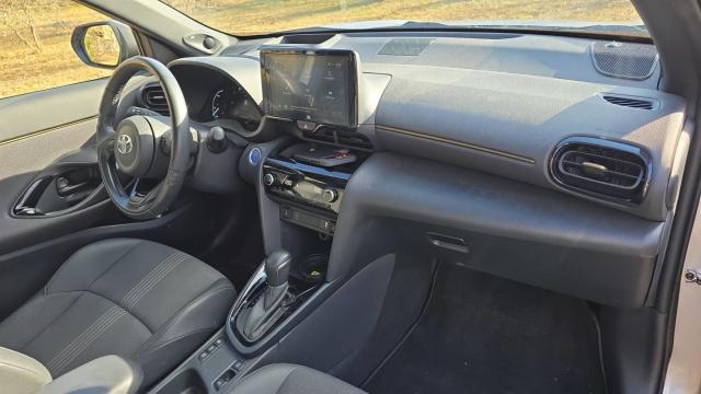 Toyota Yaris Cross image 1