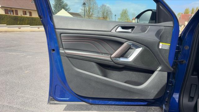Peugeot 308 image 8