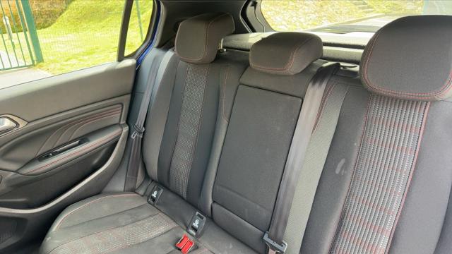 Peugeot 308 image 6