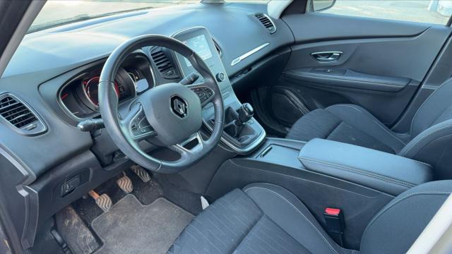 Renault Scénic image 3