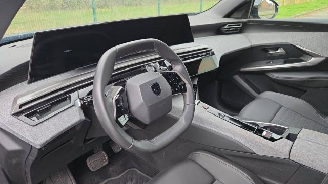 Peugeot 3008 image 6