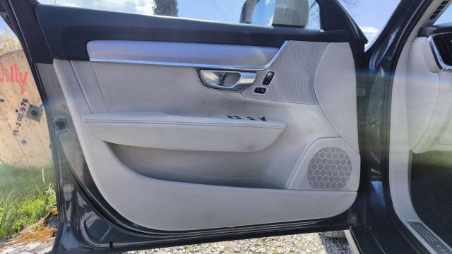 Volvo V90 Cross Country image 4