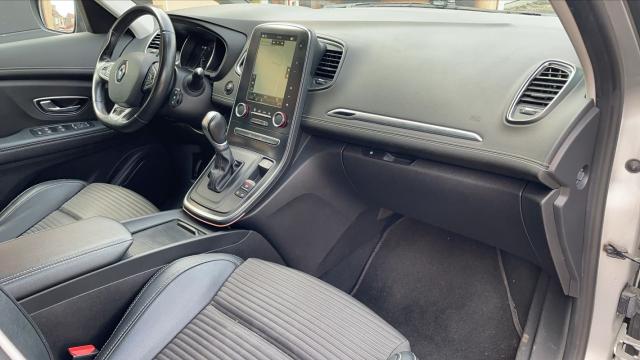 Renault Scénic image 2