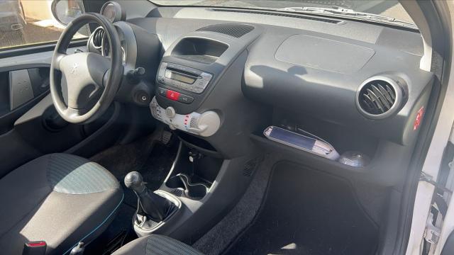 Peugeot 107 image 4