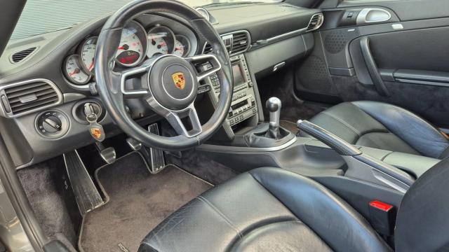 Porsche 997 image 7