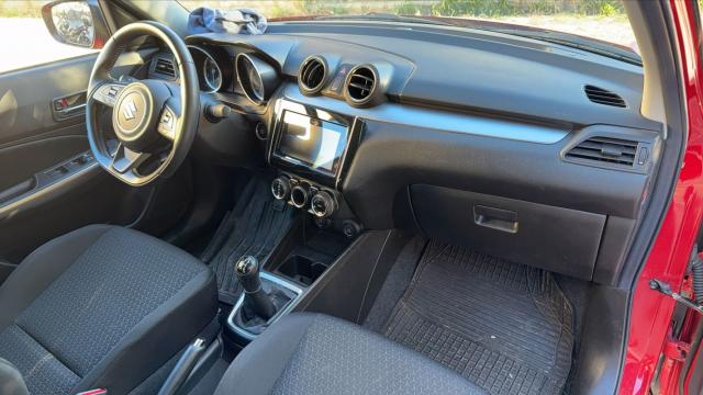 Suzuki Swift image 7