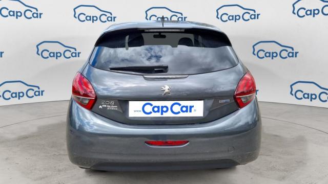 Peugeot 208 image 5